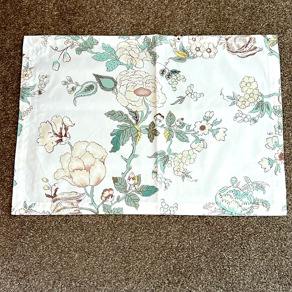 TORY BURCH Happy Times Bouquet set of 8 placemats